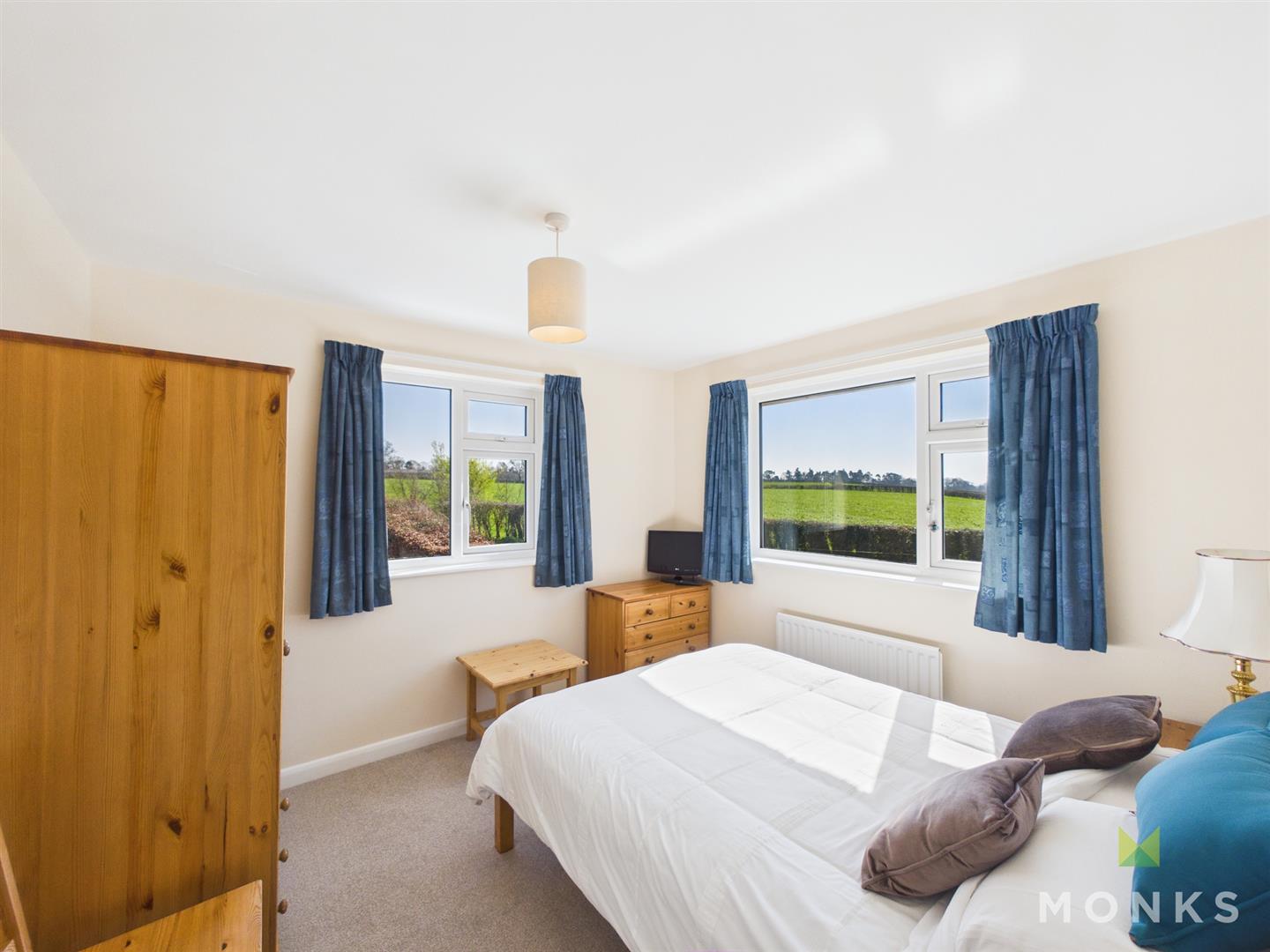 10 Field Drive, Shrewsbury, SY4 3LB For Sale